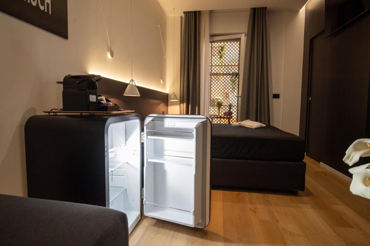 Contemporaneamente 147 - Modern & Comfort Rooms 바리 외부 사진