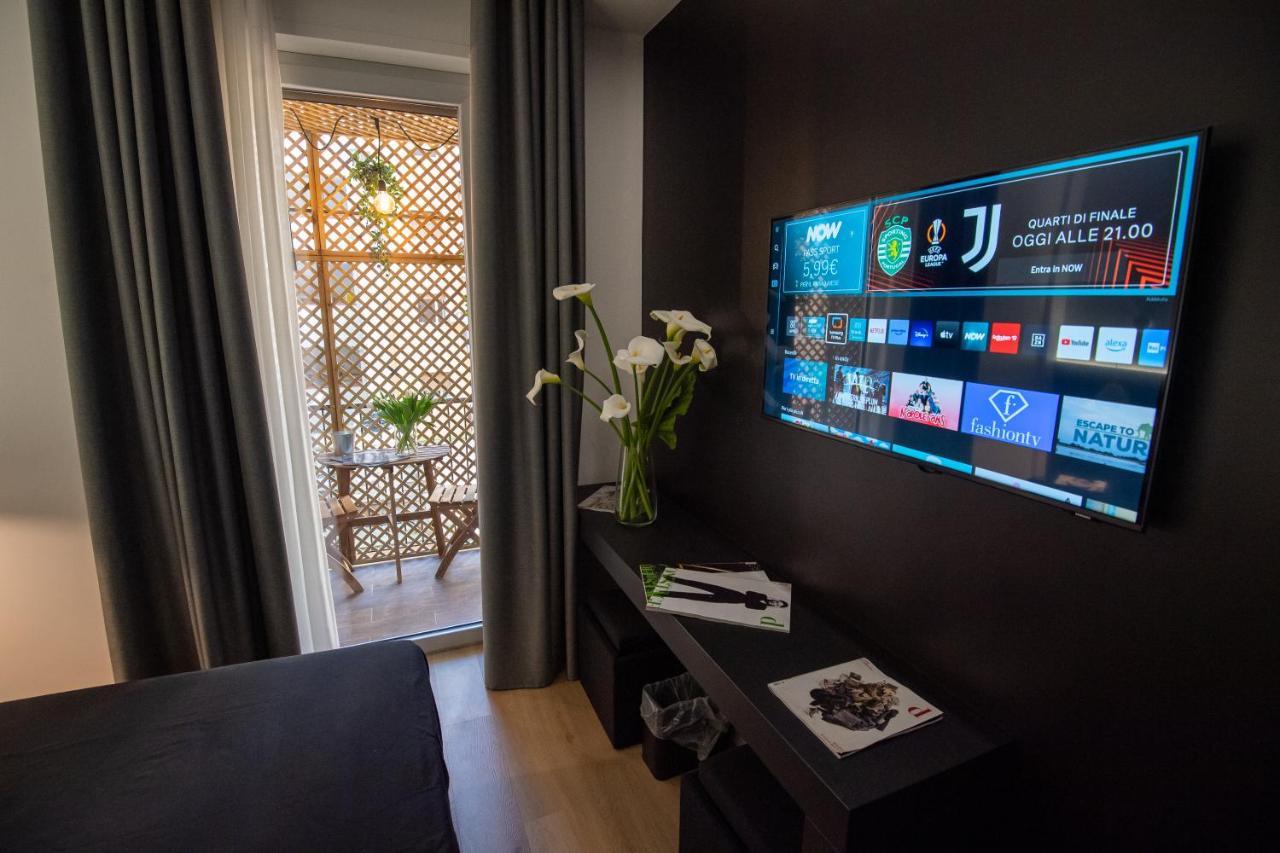 Contemporaneamente 147 - Modern & Comfort Rooms 바리 외부 사진