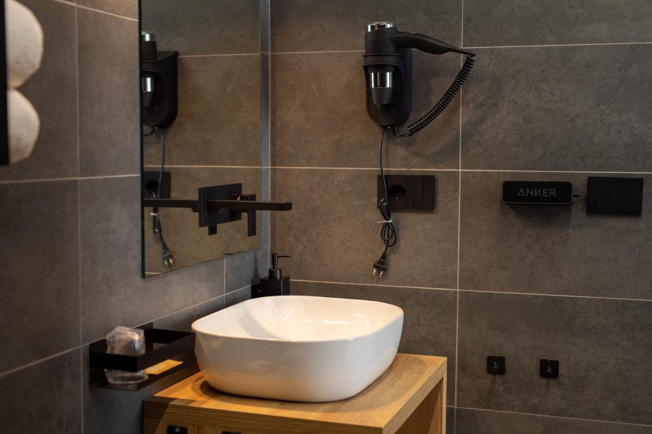 Contemporaneamente 147 - Modern & Comfort Rooms 바리 외부 사진